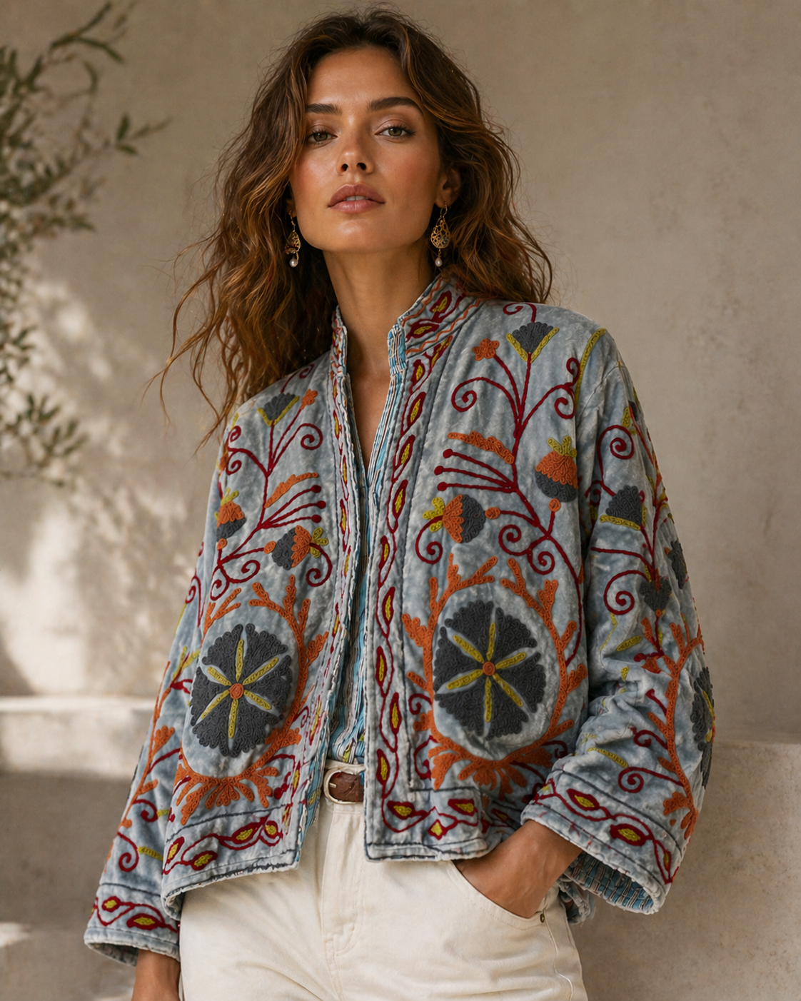 Graue Chakra Samtjacke