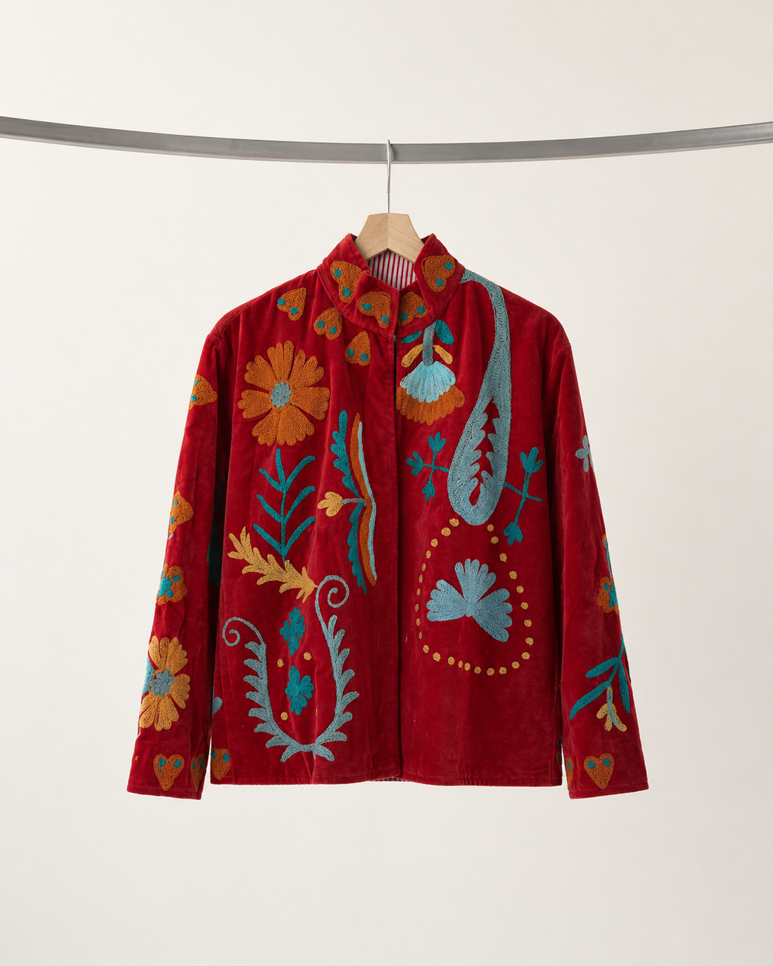 Rote Samtjacke "Love"